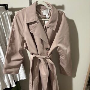 BRAND NEW: H&M Trenchcoat (Tags still on never been worn)